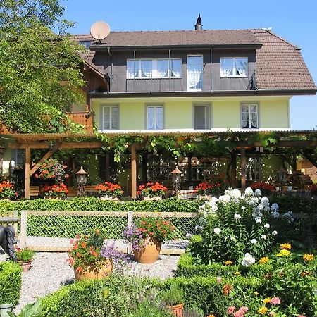 Hotel Wirtshaus Ruetihof à Gränichen Extérieur photo