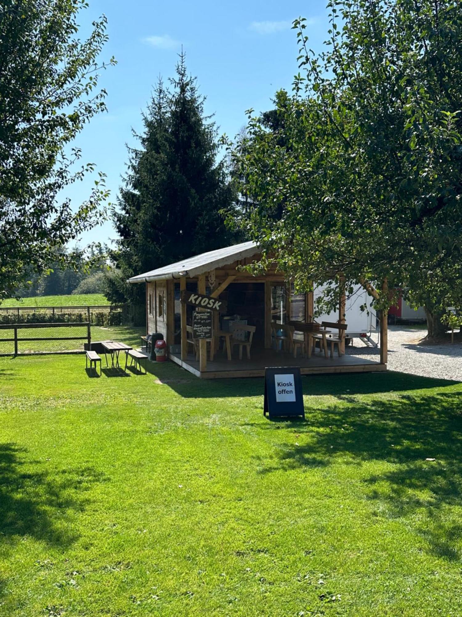 Hotel Wirtshaus Ruetihof à Gränichen Extérieur photo