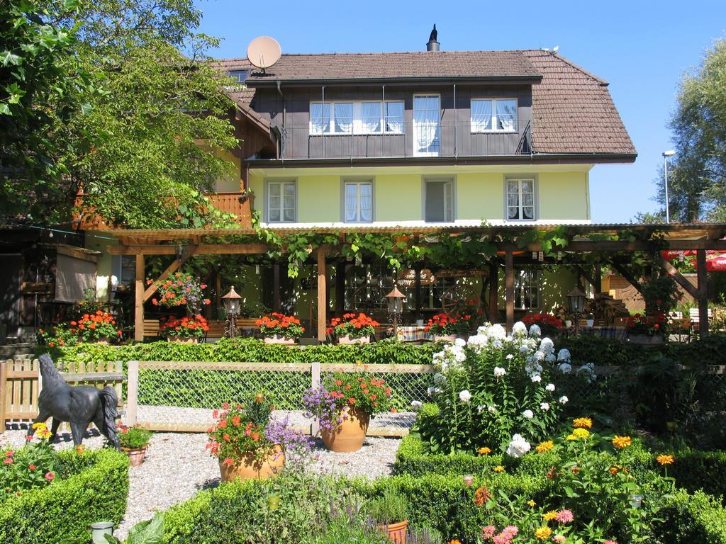 Hotel Wirtshaus Ruetihof à Gränichen Extérieur photo